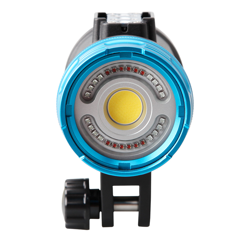 WEEFINE WF082 Smart Focus 5000 - Dive Flashlight 5000 Lumens Underwater avis et prix
